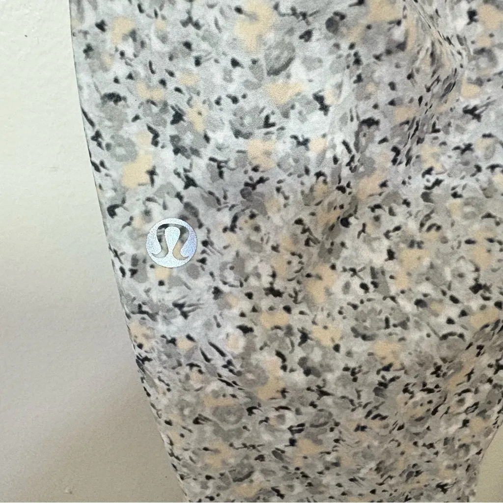 Lululemon Bring Back The Track Pant Size 4  Gray Joggers - Image 7