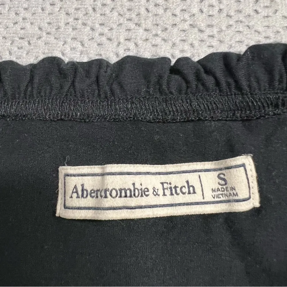 Abercrombie & Fitch Black Ruffle Trim Off the Shoulder Dress Size Small - Image 5