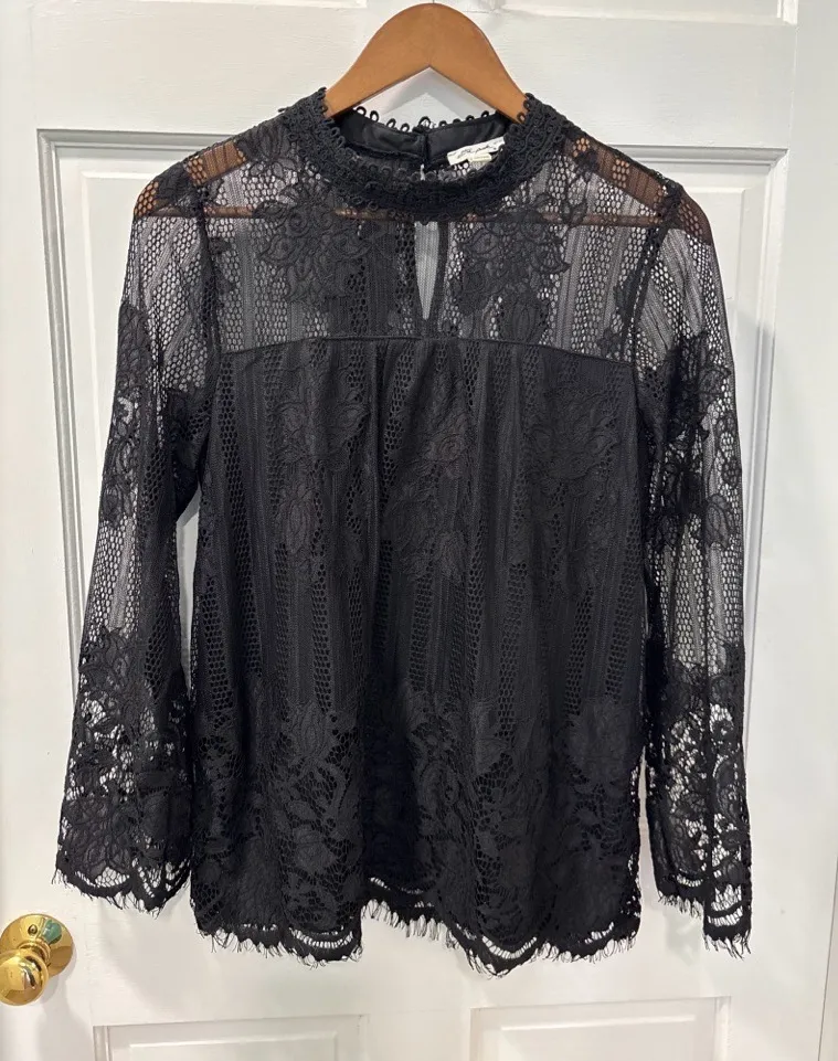 Ultra pink Women’s Victorian Style Lace Top Size M Black Whimsigoth Romantic EUC - Image 1