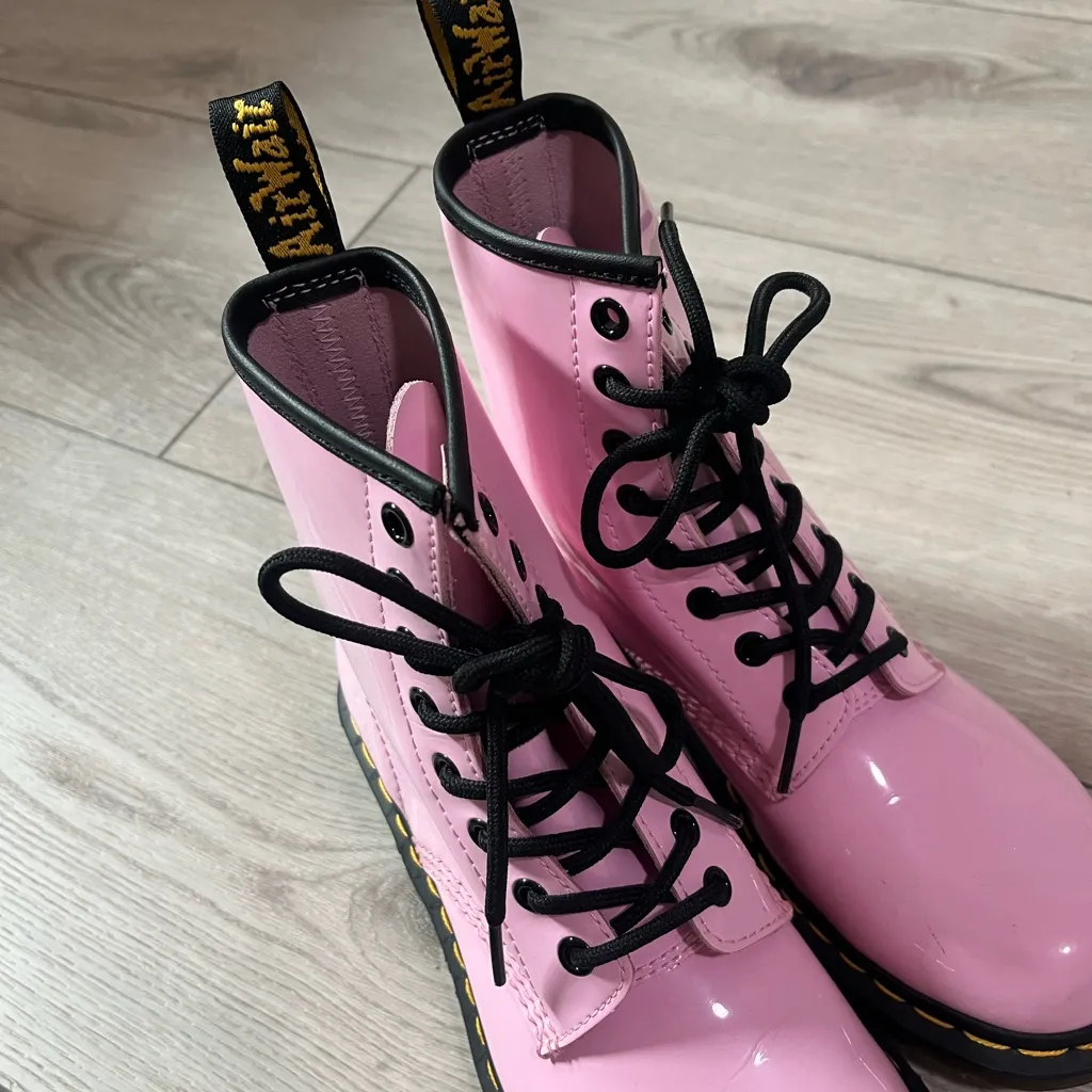 Doc Martens 1460 Women’s Patent Leather Lace Up Boots - Image 8