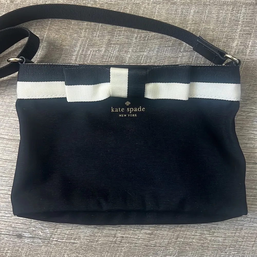 Kate Spade Black and White Bow Purse - Image 2