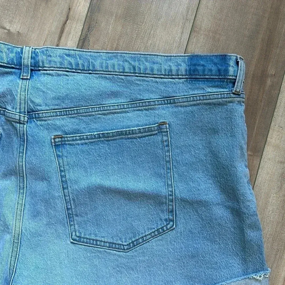 NWT Abercrombie & Fitch The Mom Short High Rise Plus Sz 37/24 - Image 6