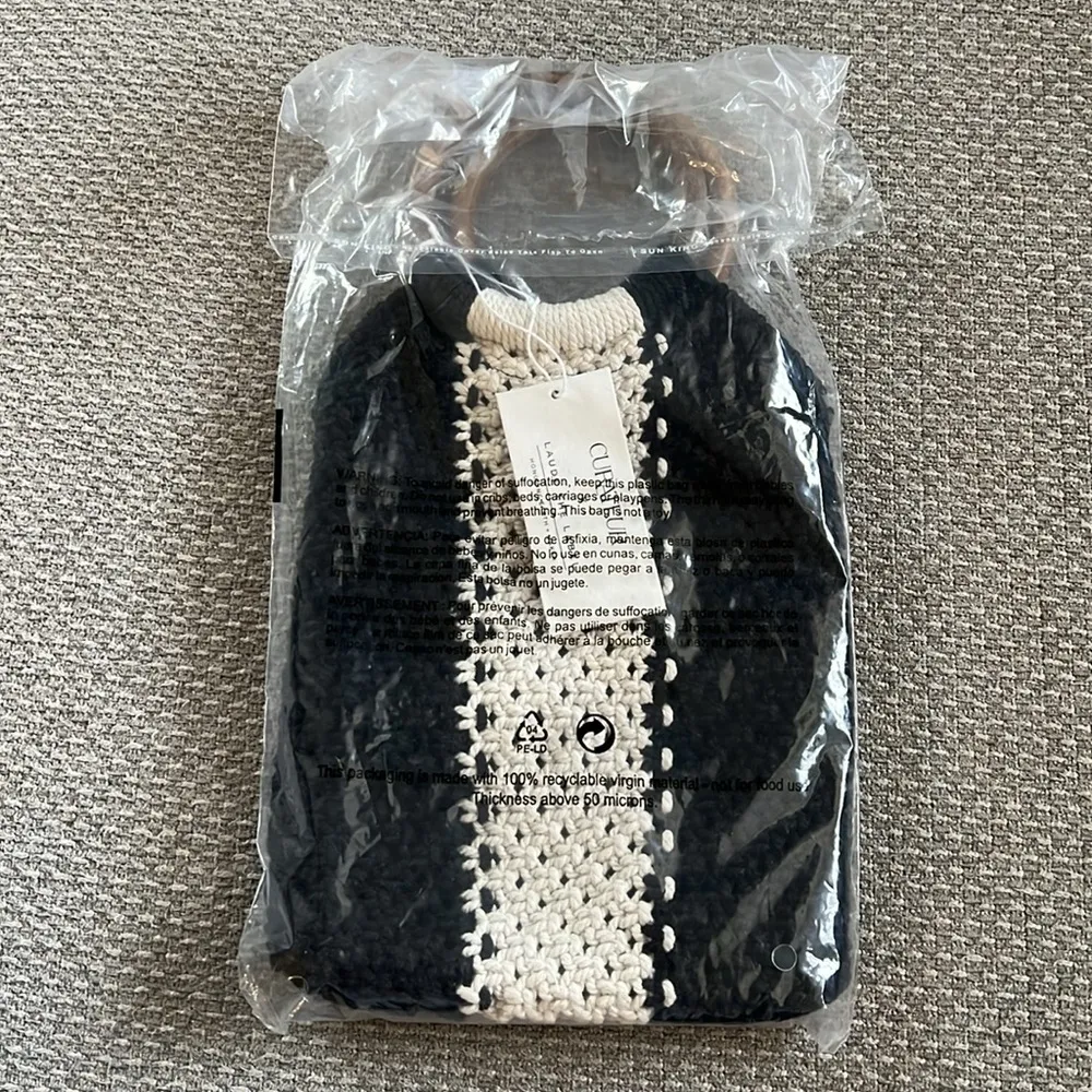 Curateur x Laude‎ the Label The Gabby Mini Macrame Bag Black - Image 6