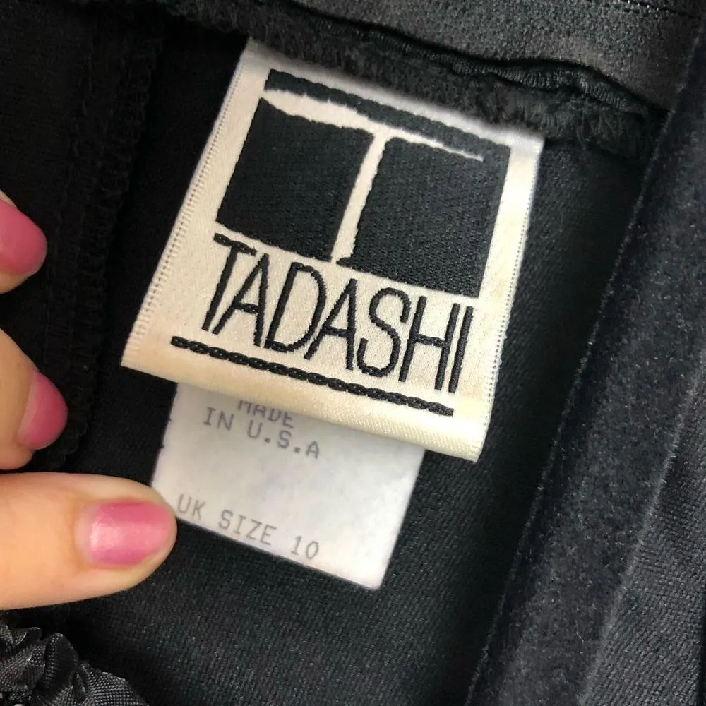 Tadashi Shoji Black Metallic Ruffle Sleeveless Cocktail Dress - Image 3