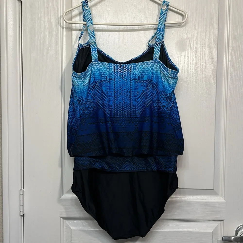 Plus Size Swimsuits For All Loop Blouson Blue Swimsuit Size 16 EUC #1639 - Image 6