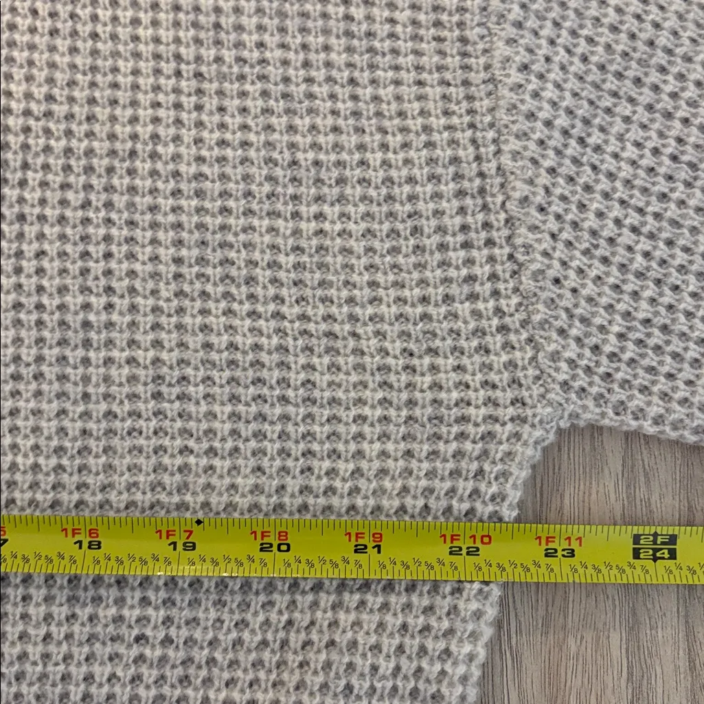 New FAHERTY Tipped Waffle Sweater Size XL Women’s in Gray Mercury Sun Stripe - Image 6