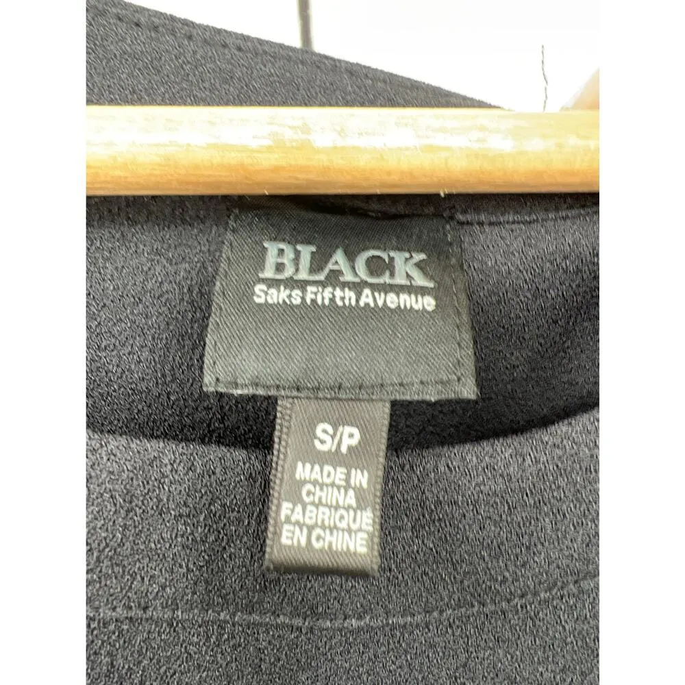 Saks Fifth Avenue SMALL BLACK Black Striped Monochrome Short Sleeve Top Blouse - Image 5