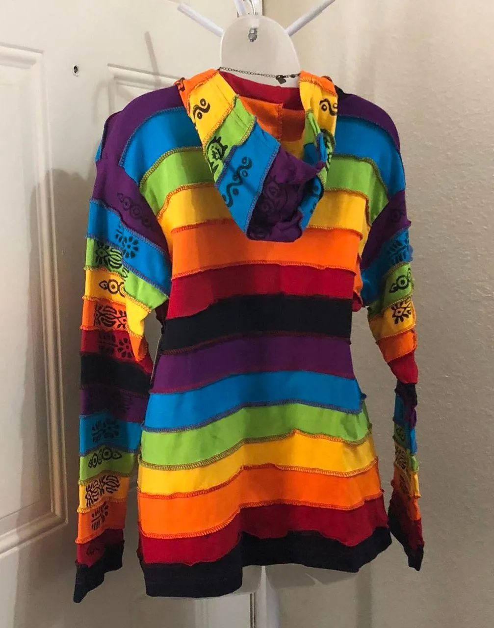 2000s Y2K vibe colorful multicolored boho zip up tiered celestial hoodie sweatshirt jacket long flare sleeve - Image 4