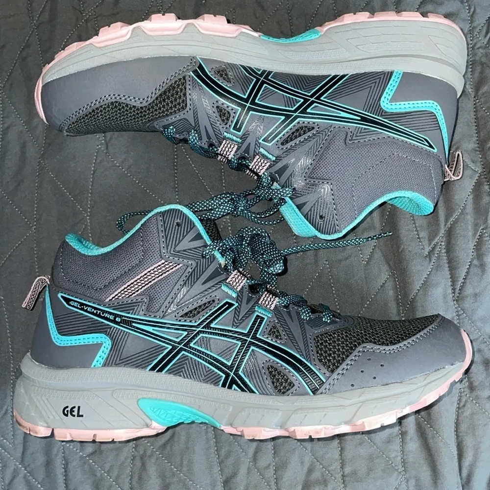 Women’s ASICS Gel-Venture 8 MT - Image 3