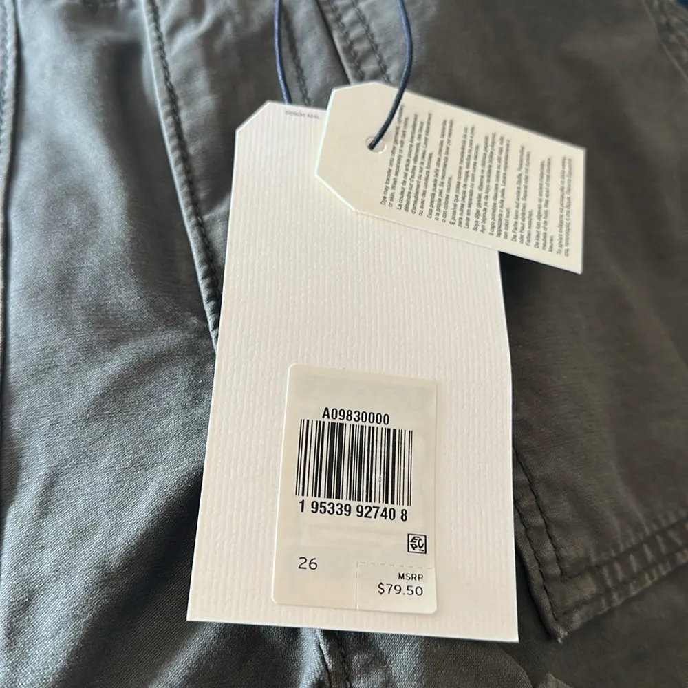 NWT LEVI'S Ribcage Womens Utility Shorts Olive Green High Rise Flap Pockets - Image 4