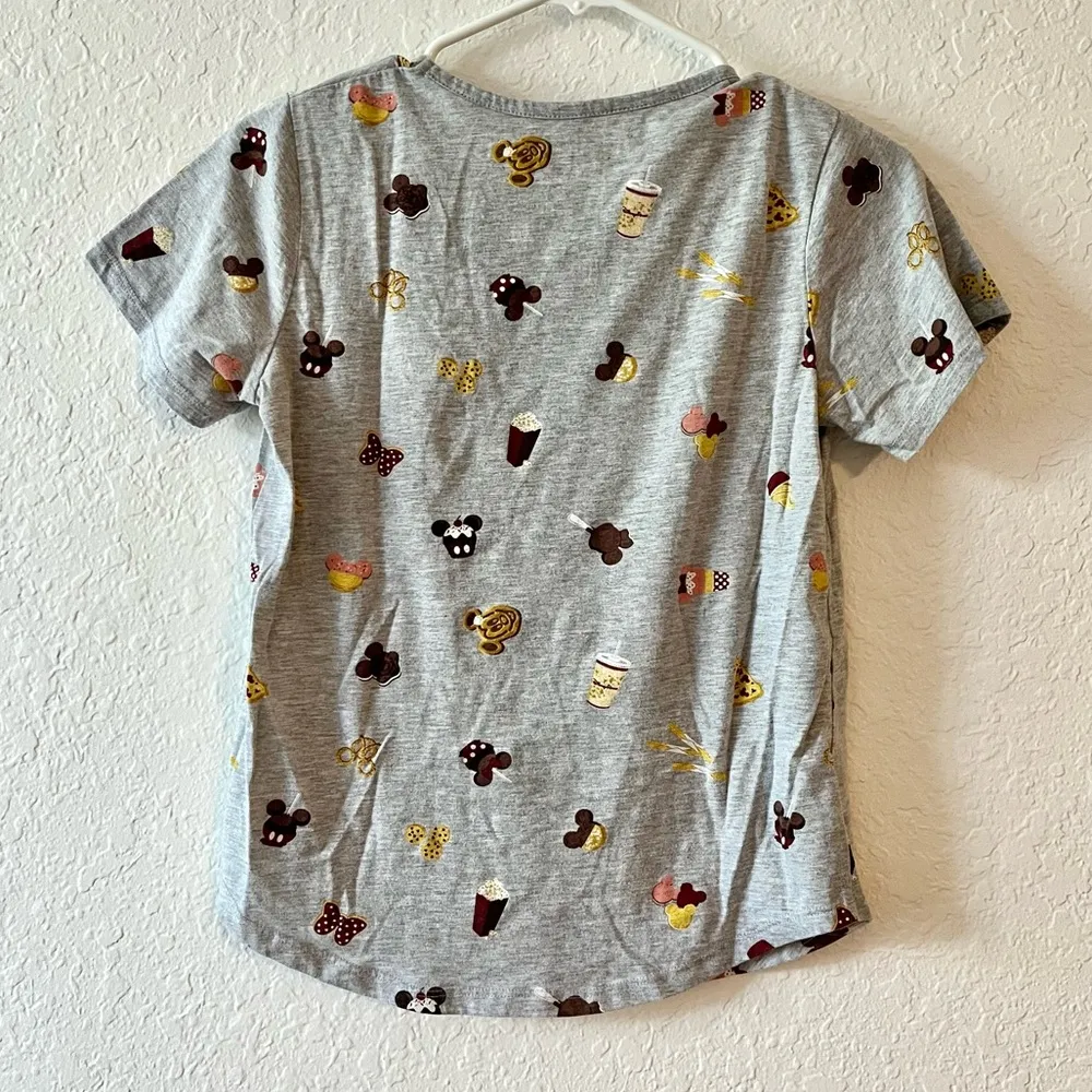 Disney Parks Exclusive Snacks Treats Food Icons Print Gray Shirt Top Size XS - Image 4