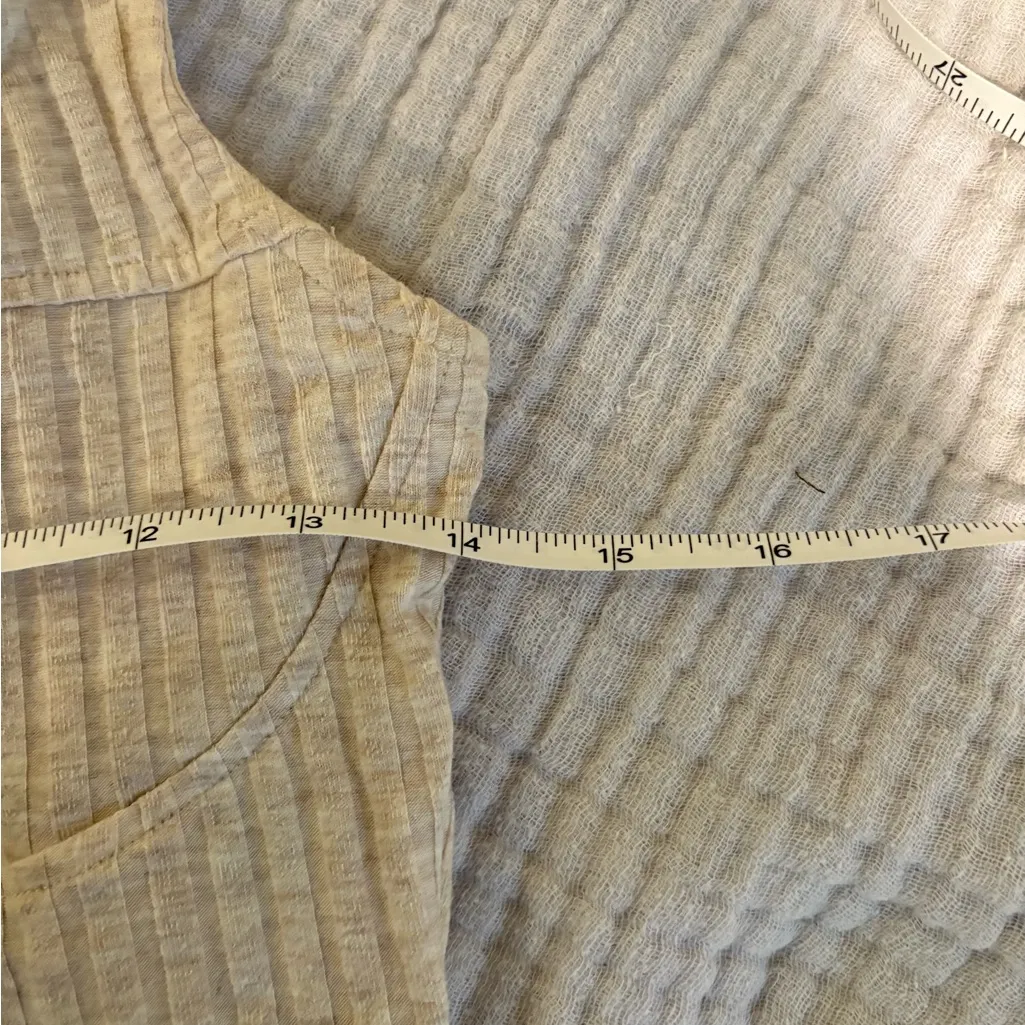 Women's Beige Crop Top - Image 5