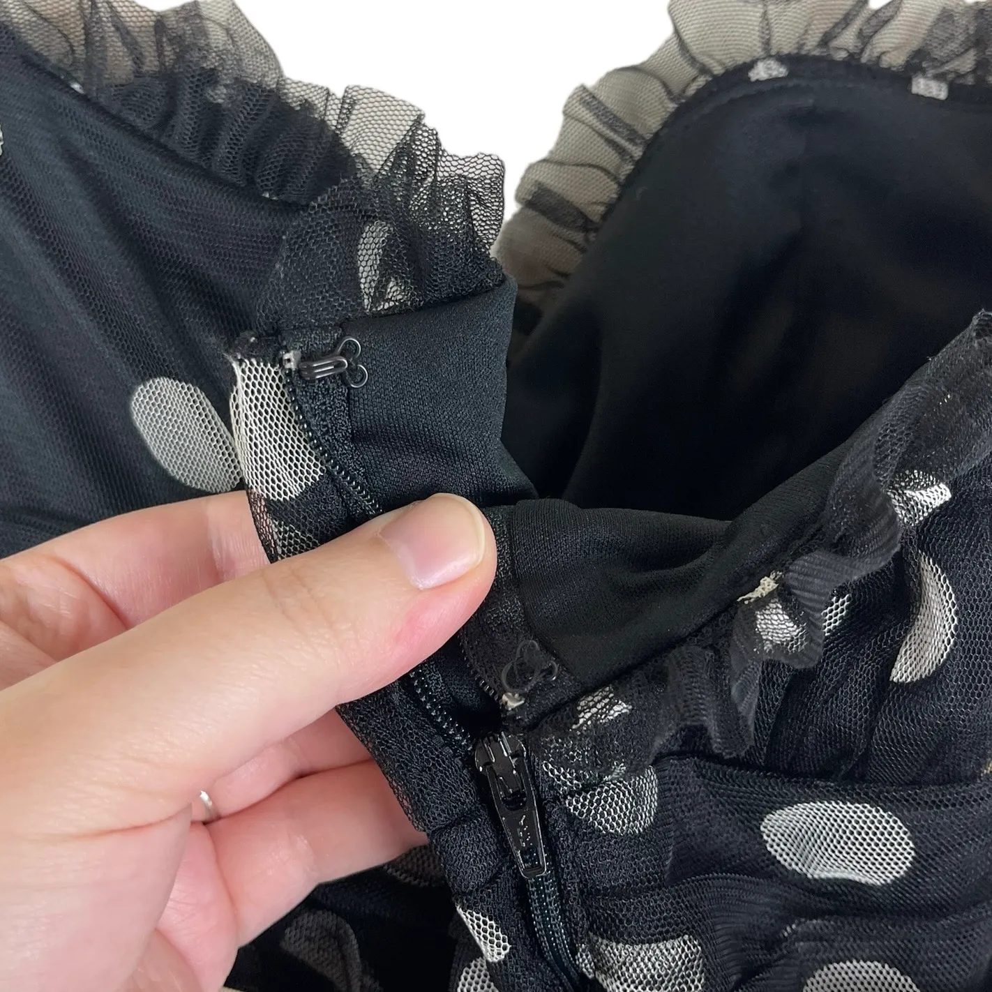 Vintage  Women’s Size 6 Black White Polka Dot Tulle Short Dress - Image 6