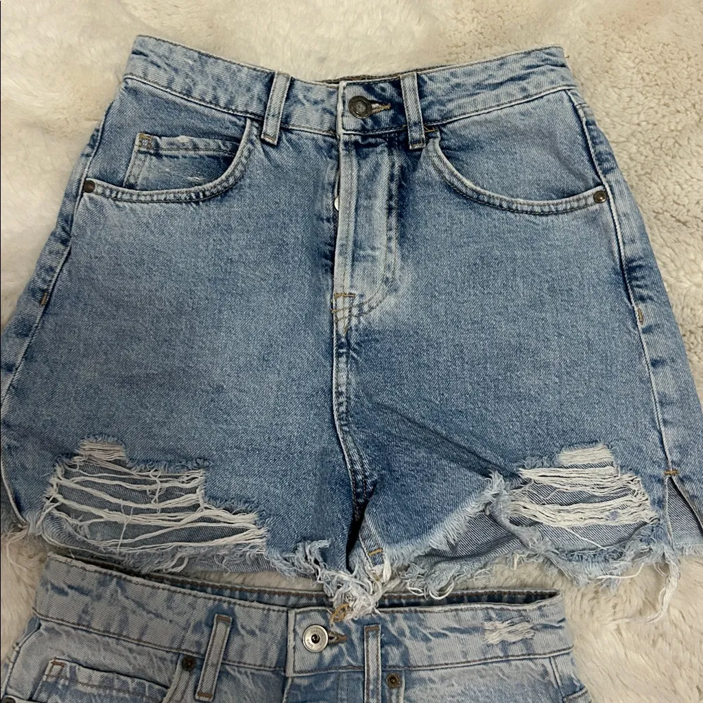 Zara Distressed Denim Shorts Bundle - Image 2