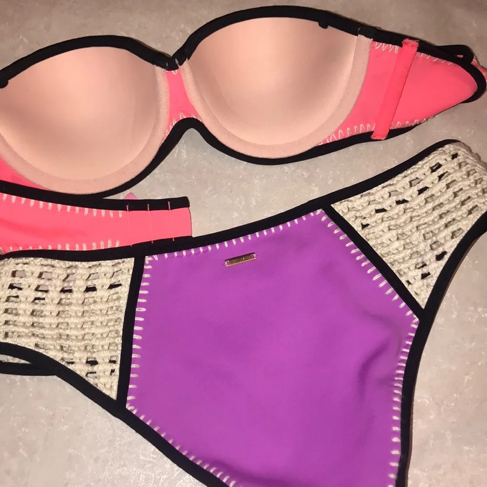 32B/XS Nwot Victoria Secret surf flirt push-up bikini 32B/XS - Image 5