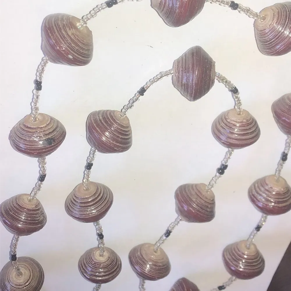 Vintage Boho Seed Bead Chunky Shell Beaded Retro Necklace - Image 4