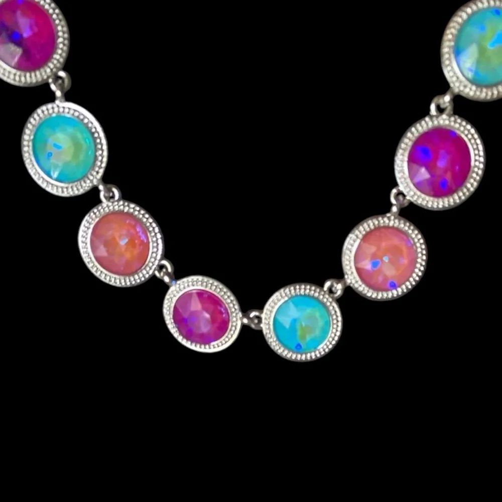 Vibrant Multicolor Necklace Pink - Image 3