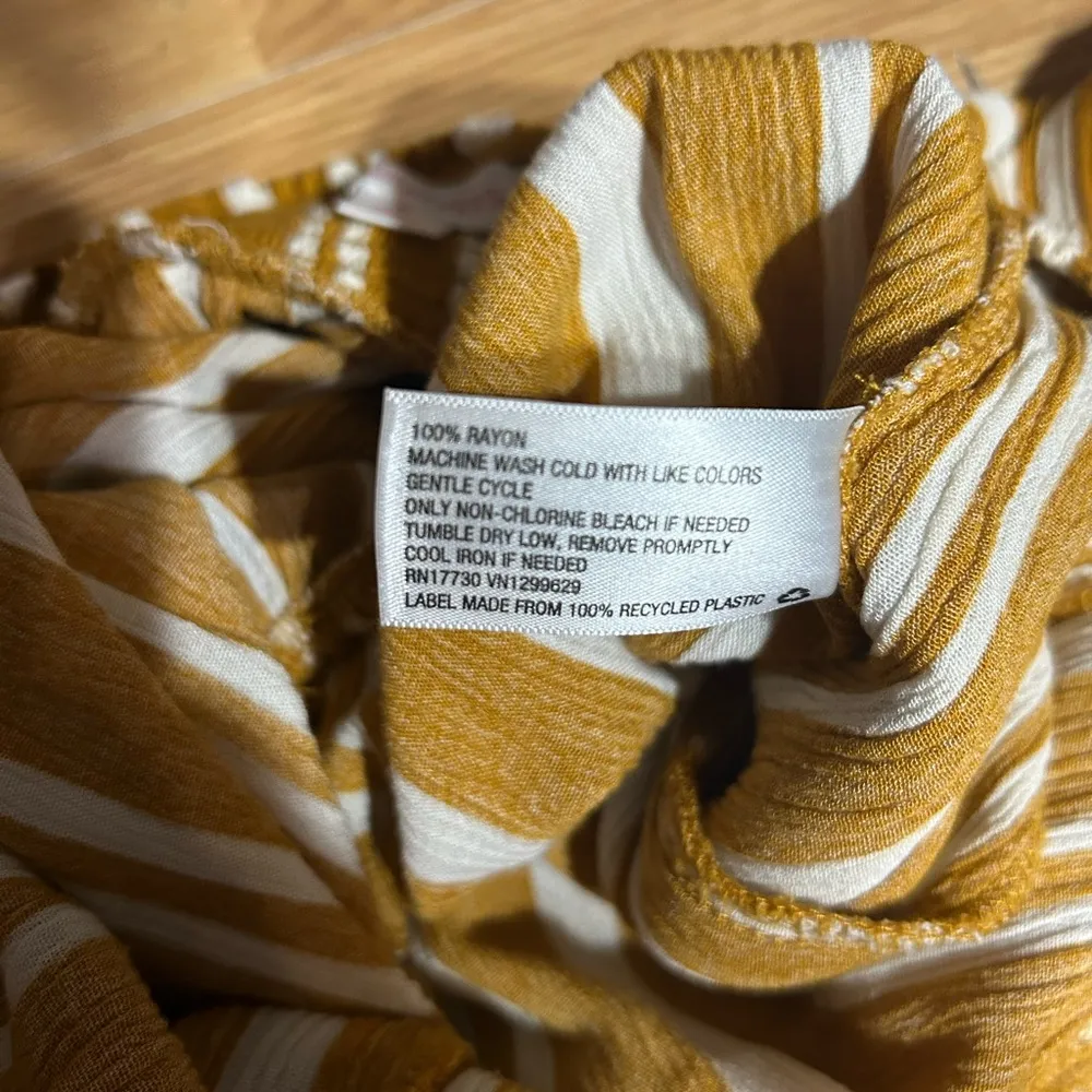 Ladies small mustard/white striped cropped wide leg jumpsuit - Image 3