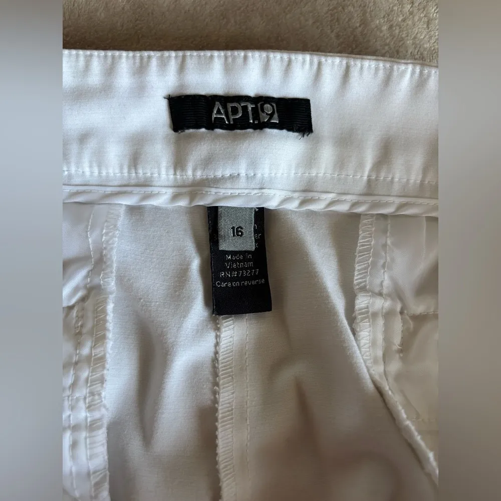 Apt. 9 White Cotton Cuffed Dressy Shorts Classic Tailored Design Women’s 16 - Image 4