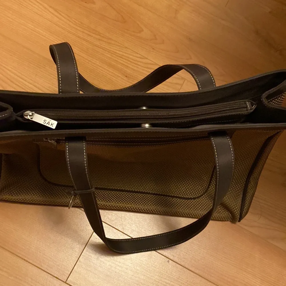 The Sak Brown Tote​ - Image 14