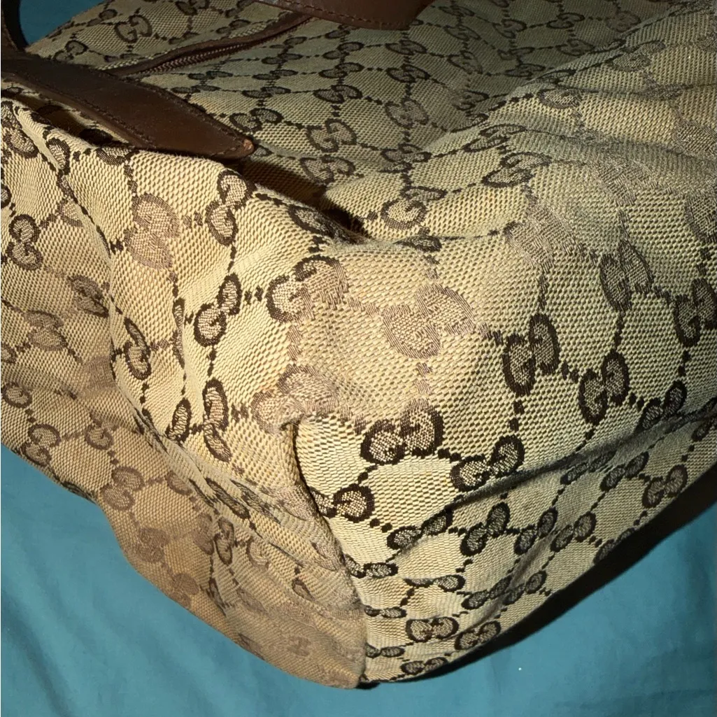 Gucci Vintage Large Shoulder Bag GUC - Image 4