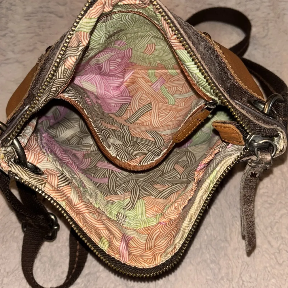 crossbody bag - Image 8