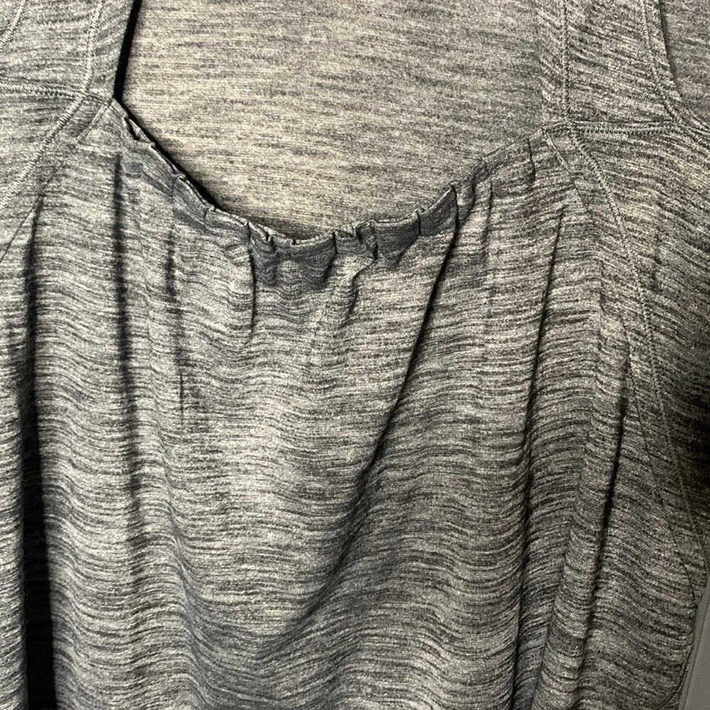 Lululemon Sweat It Out‎ Tank
Heathered Black size 6 - Image 9
