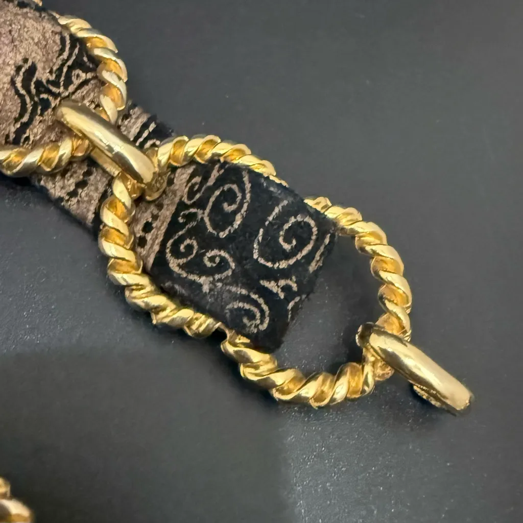 Vintage Gold - Image 10