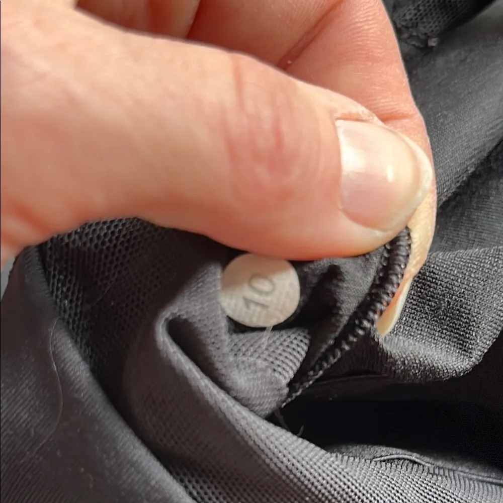 Lululemon Athletica Black Tank Top Camisole - Image 7