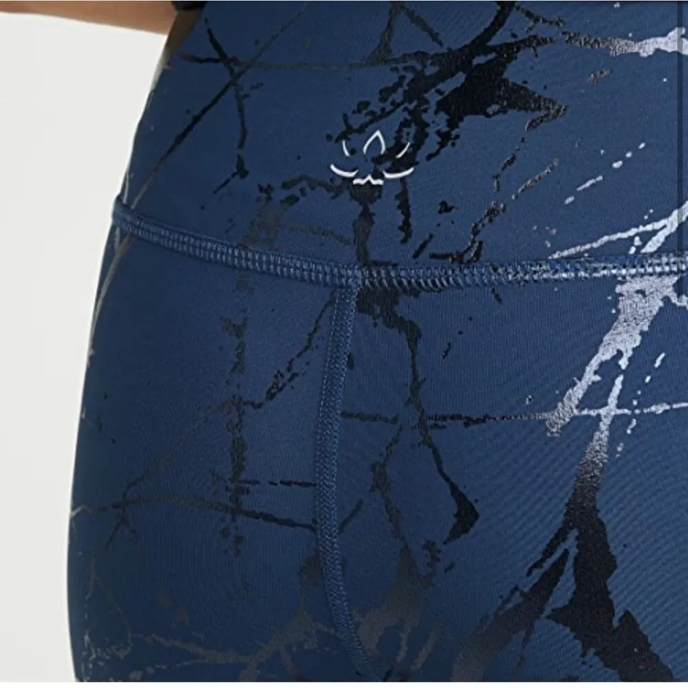 Beyond Yoga Lost Your Marbles High Waisted 7/8 Length Blue Leggings Size Small - Image 5