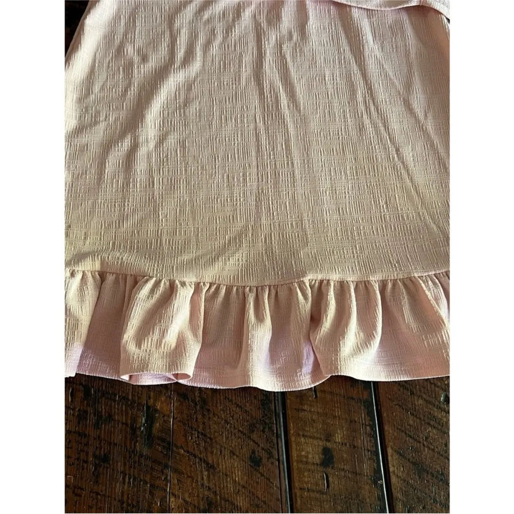 Emma and Michele pale pink dress with ruffle hem size medium - Image 9