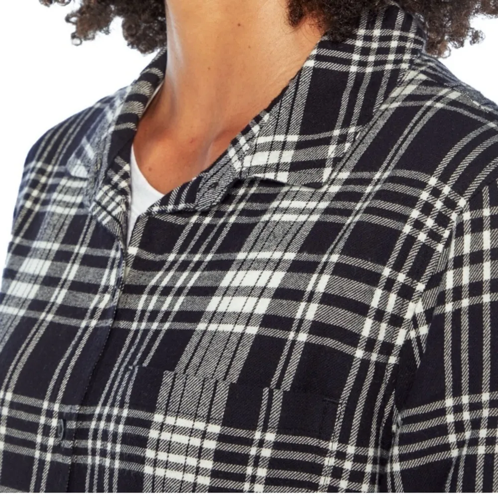 GAP Ladies Boyfriend Black Plaid Relaxed Fit Flannel Shirt size XL - Image 4