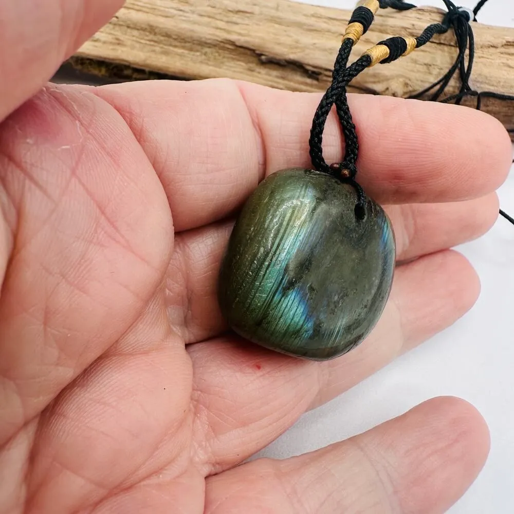 Natural Labradorite Healing Stone Cord Necklace - Image 4
