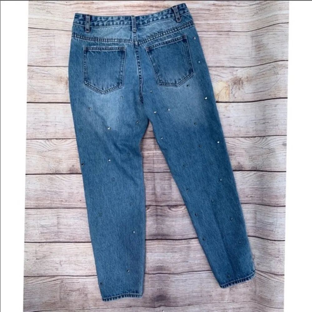 Tobi Roswell Medium Wash Studded Jeans - Image 4