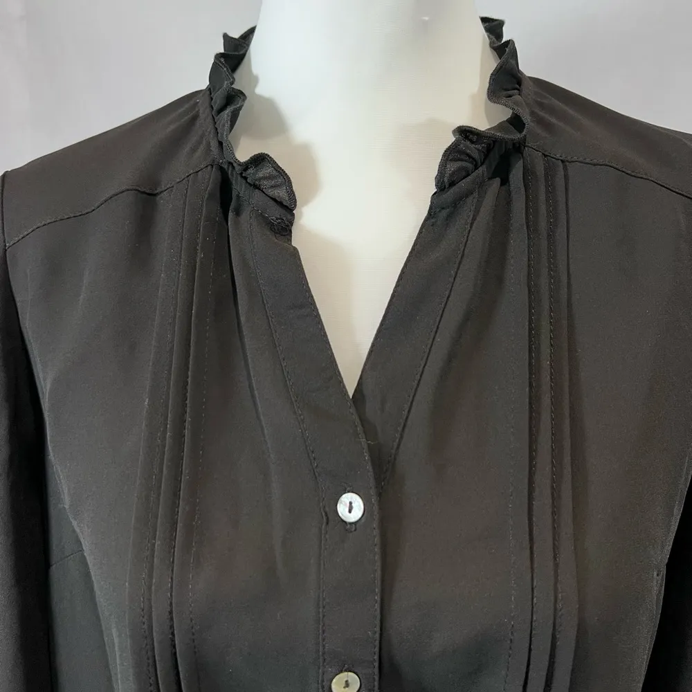 Nanette Lepore long sleeve black ruffle neck pleated button down top size small - Image 2