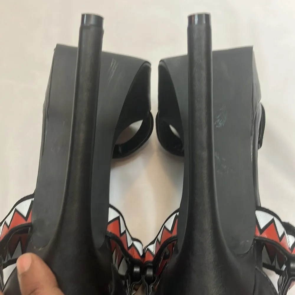 Nasty Gal black, red, and white leather 6” heels - Image 9