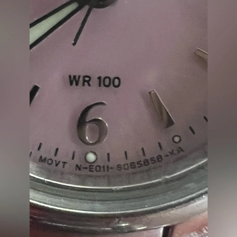 Citizen Eco-Drive Ladies Watch Pink Dial Stainless Bracelet WR100 Date Window - Image 7