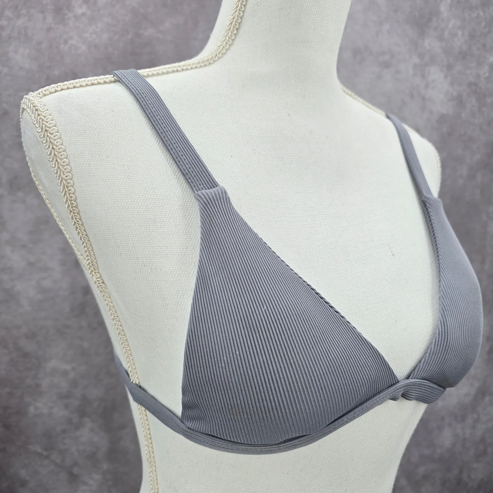 Gray Ribbed‎ Triangle Bikini Top Adjustable Hook Swimwear M Medium Y2K - Image 4