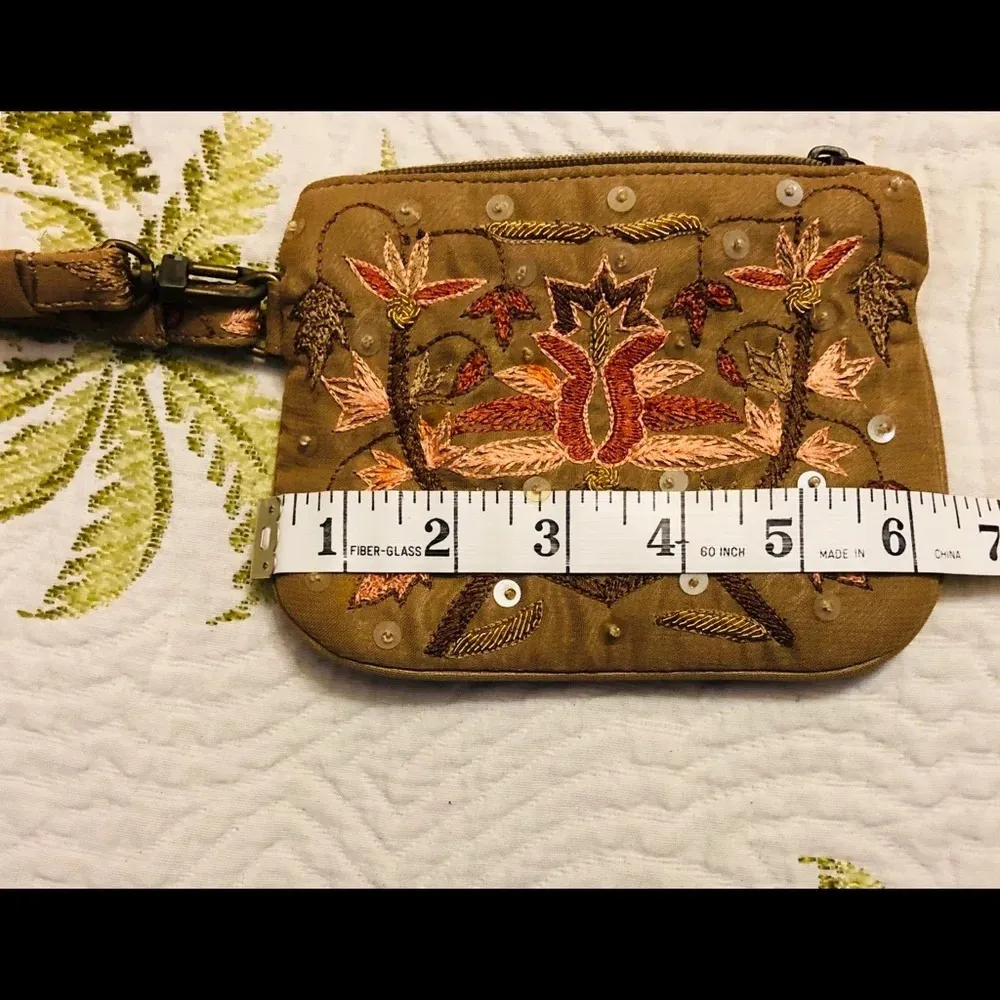 Vintage EXPRESS bohemian embroidered wristlet wallet bag - Image 3