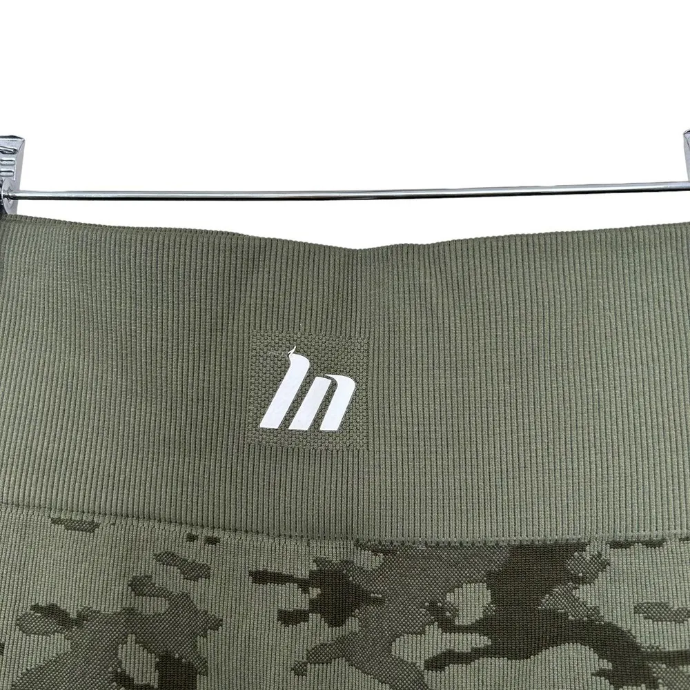 Muscle Nation Green Camo Seamless Leggings Sz S - Image 4
