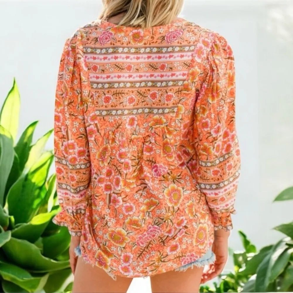 Umgee tangerine orange mix print floral top size M - Image 3