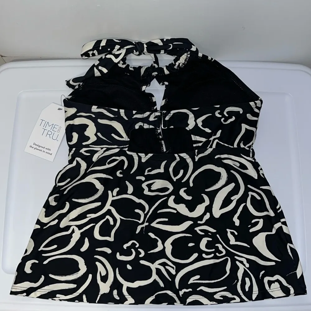Time and Tru Keyhole Halter Swim Tankini Top Women’s S 4-6 NWT Black White - Image 7