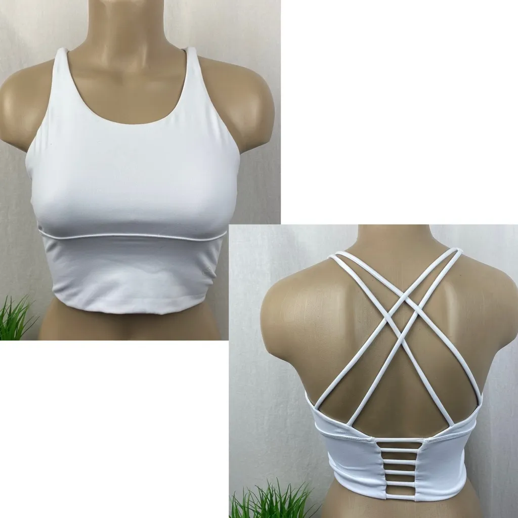 Savvi White Cropped Strappy Back Athletic Sport Bra Top NEW M Size M - Image 2