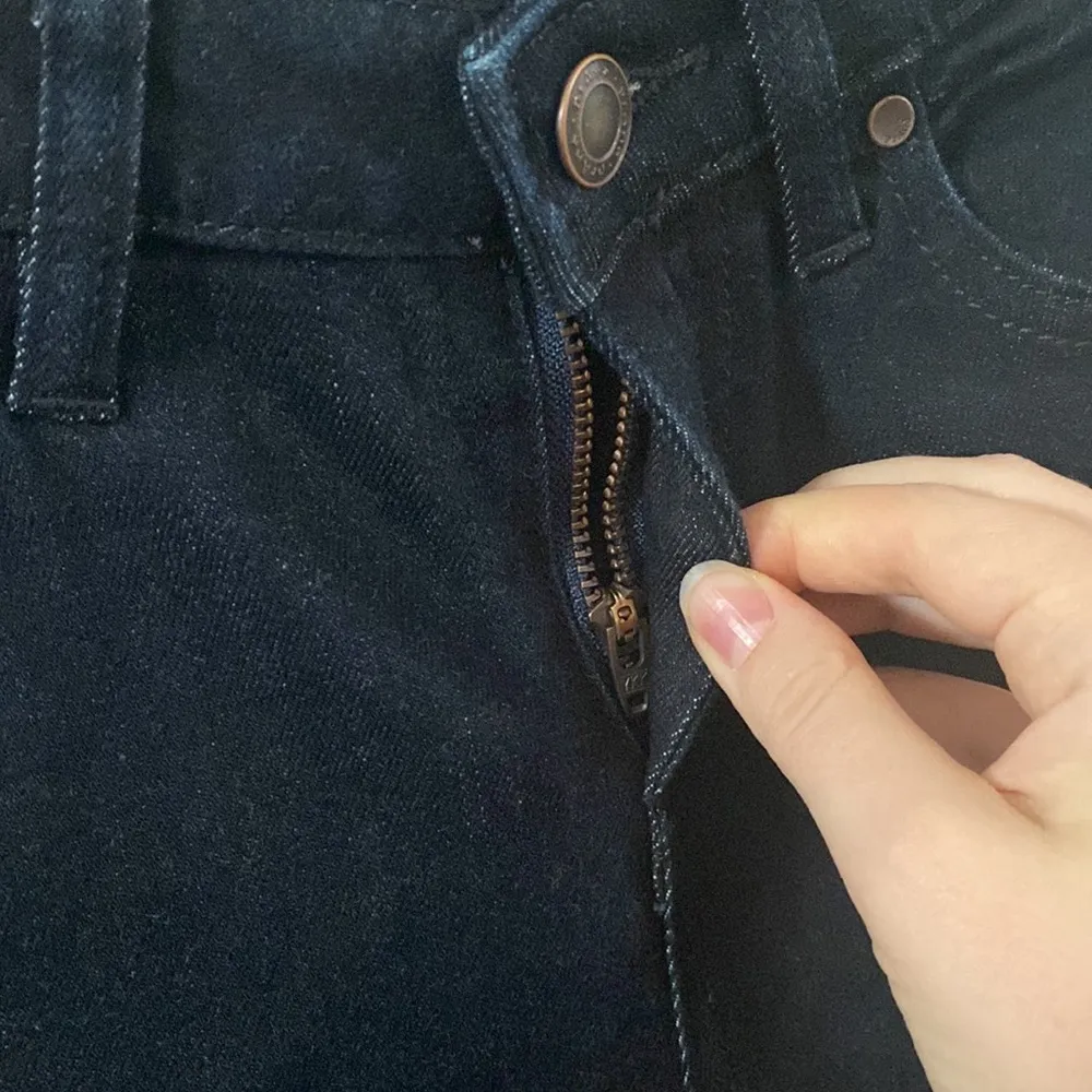 Prana deep blue Sienna skinny jeans in regular size 26 - Image 8