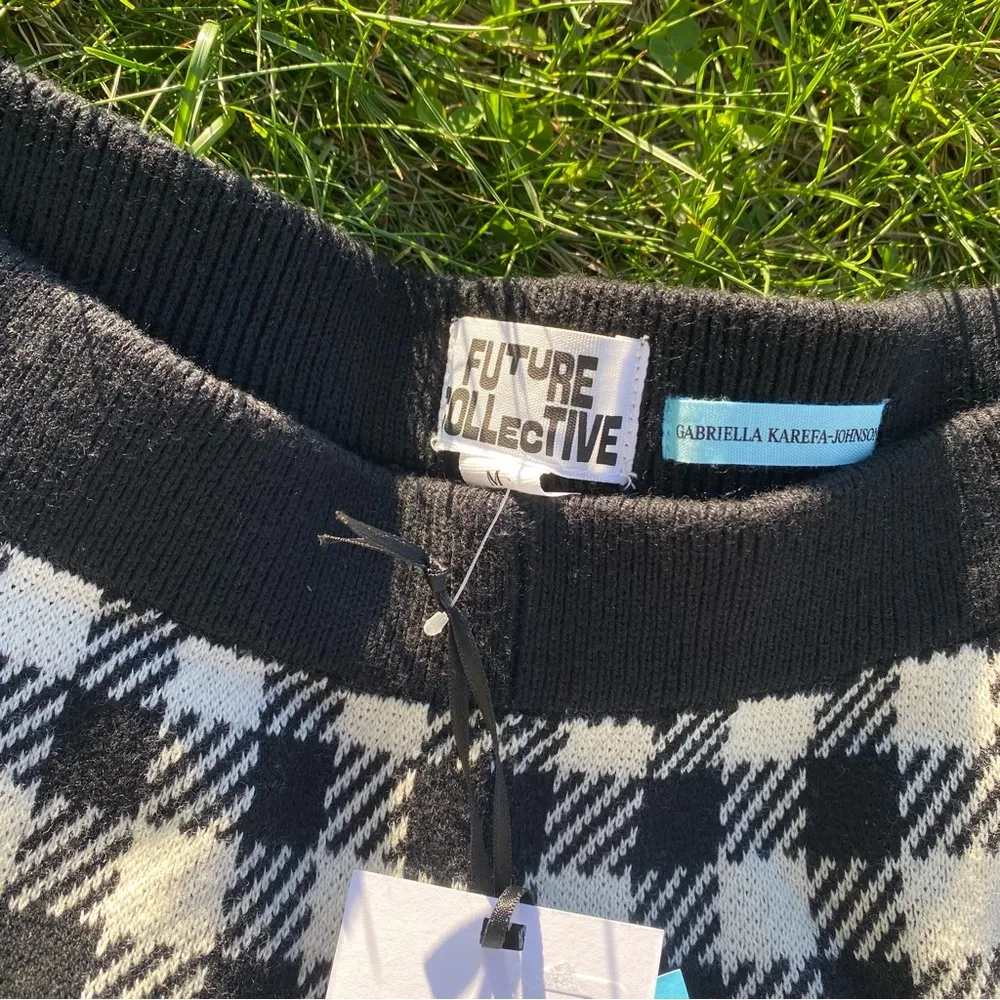 Future Collective Gingham Check Knit Biker Shorts Size M - Image 5
