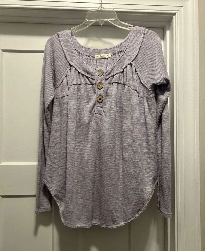 Free People We The Free Long Sleeve Scoop Neck Purple Thermal Top Size Small - Image 2