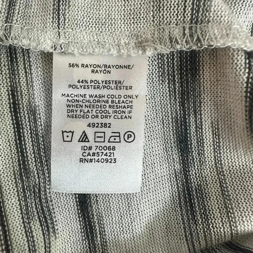 Loft outlet gray stripe lounge tank size medium NWT - Image 4