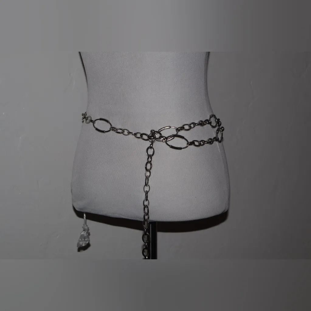 Liz Claiborne Women's silver Belt - Image 8