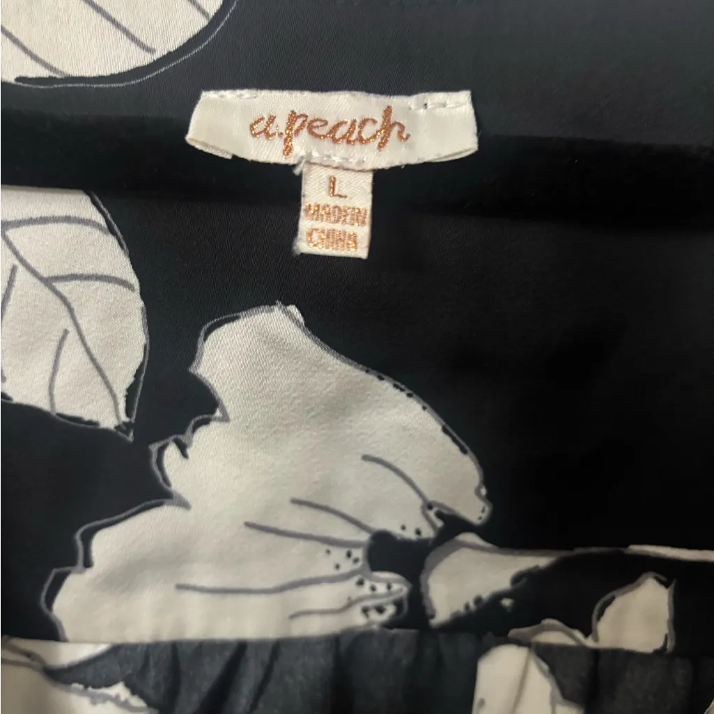 Apeach Black and White Wrap Blouse with Tie Front Size L - Image 2