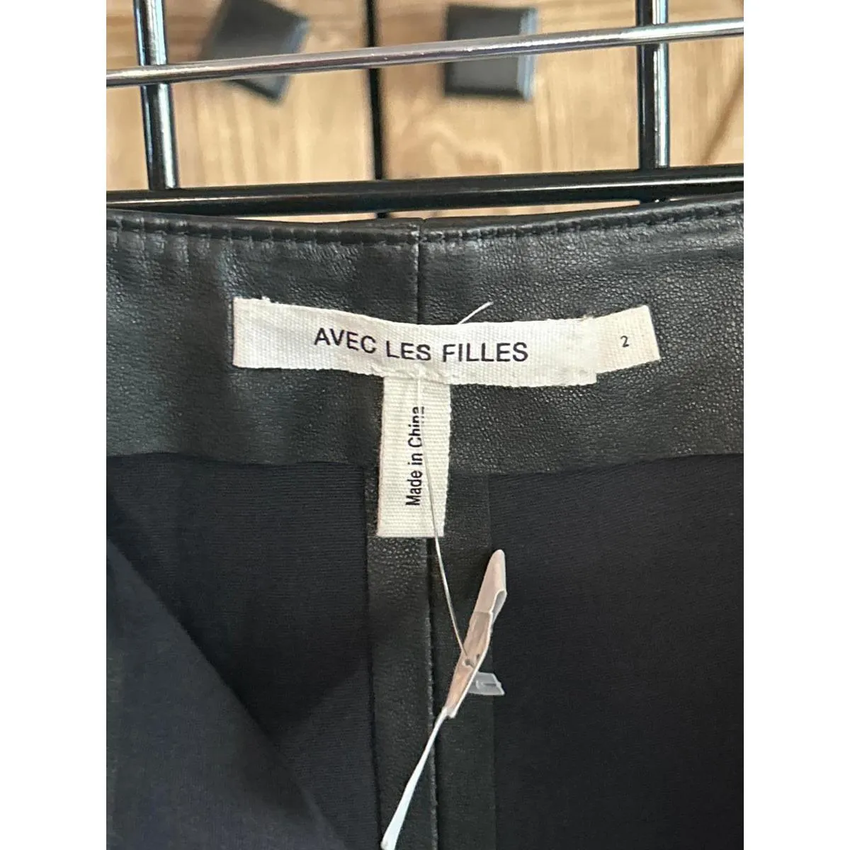 NWT Avec Les Filles Womens Black Zip Front Faux Leather Mini Skirt Size 2 - Image 3